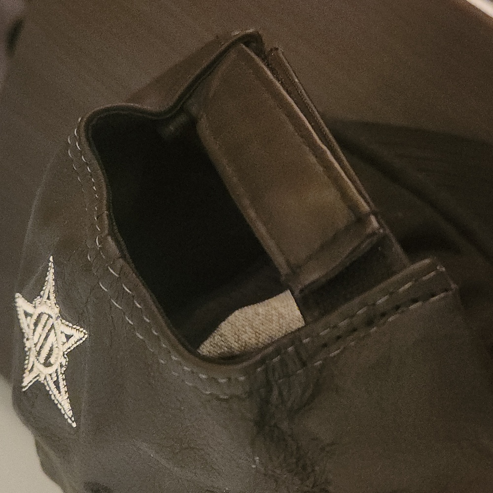 Chicago Bulls black trucker hat - Picture 9 of 12